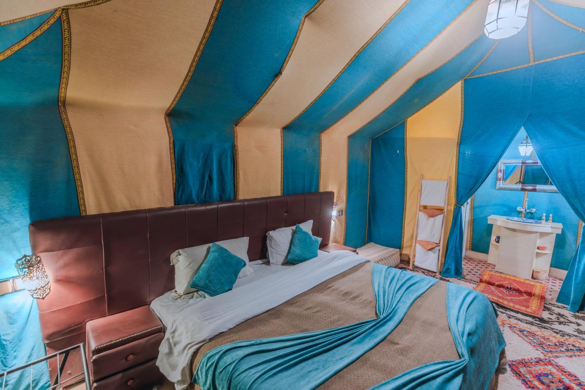 Desert Experience Glamping Merzouga Room photo